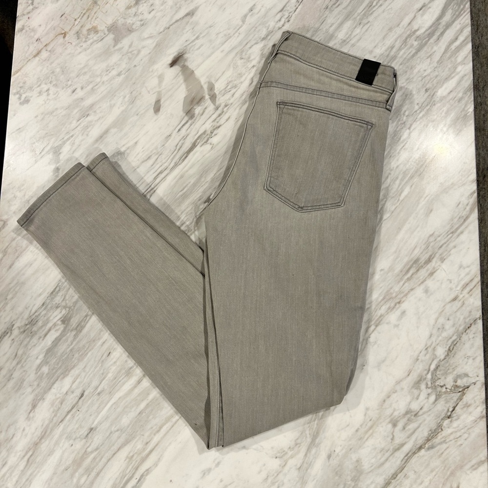VINCE Gray 'Riley' Skinny Jeans Robertson Fit
